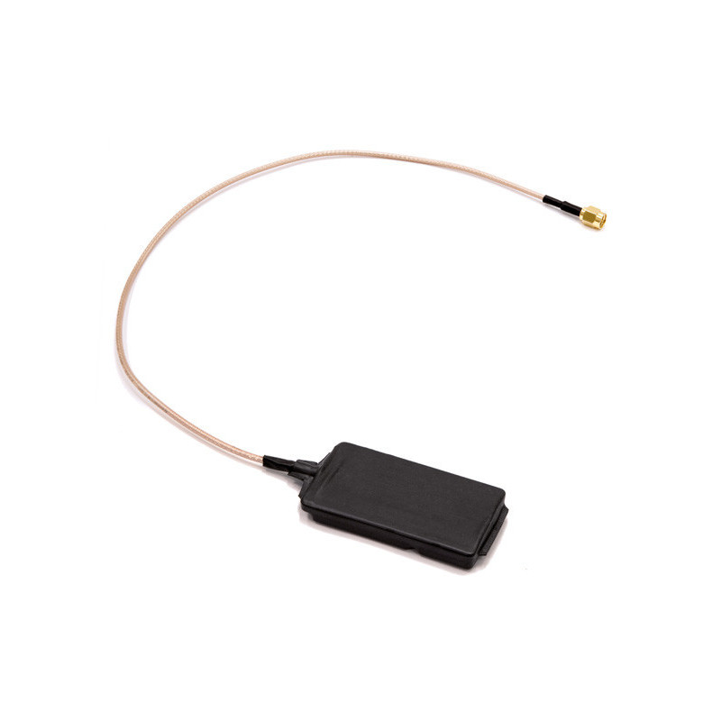 Miniature flat antenna